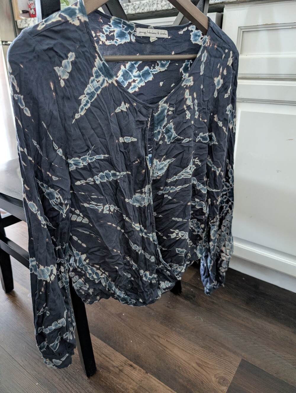 Young Fabulous and Broke xs soft open front top